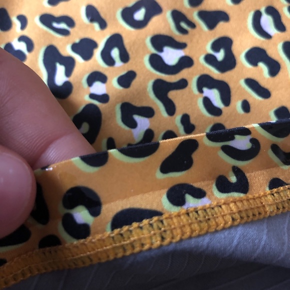 Leopard print booty shorts - Picture 6 of 6